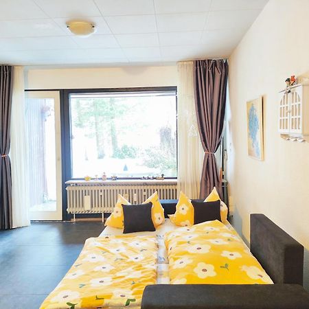 Ferienwohnung Schoene Wohnung 2D-Gebaeude Mit Mini-Garten Schönwalde Eksteriør bilde